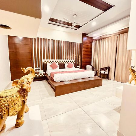 South Inn - Green Park Near Hauz Khas South Delhi New Delhi Exterior photo